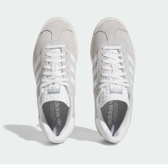 Women’s NEW Adidas Gazelle Bold in box, ash grey with white stripes Size 7.5 - Picture 1 of 4